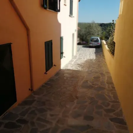 Domo S'aralla * Orosei